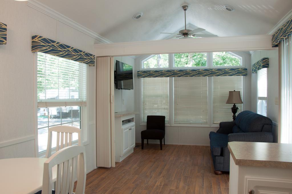 Sea Pines Loft Cottage 7 Swainton Extérieur photo